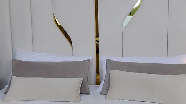 Betty Bridge online show from 12-17-25, 09:15