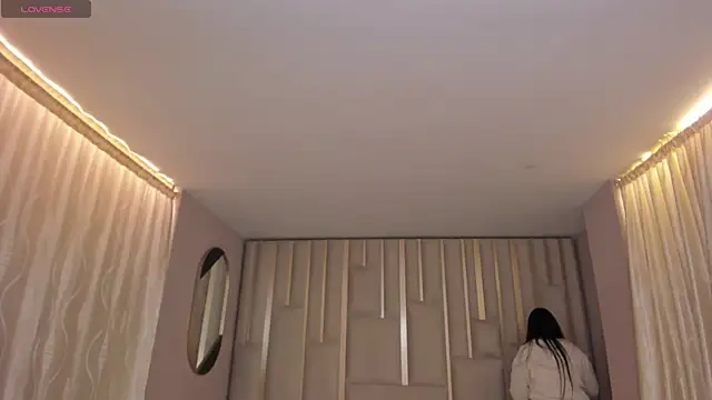 Snapshot of KendraClarkX chatting on 03-08-26, 03:43 KendraClarkX online show from 03-08-26, 03:43