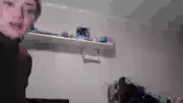 Snapshot of delightful_sofi chatting on 12-15-25, 02:54 delightful sofi online show from 12-15-25, 02:54