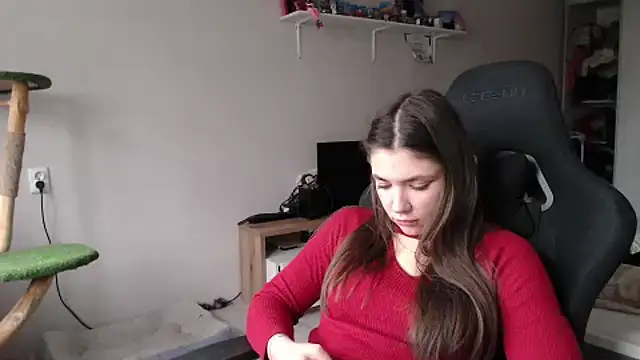 Snapshot of delightful_sofi chatting on 02-17-26, 02:02 delightful sofi online show from 02-17-26, 02:02