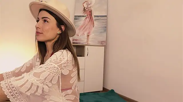 Snapshot of Misslullu chatting on 03-23-25, 07:53 Misslullu online show from 03-23-25, 07:53