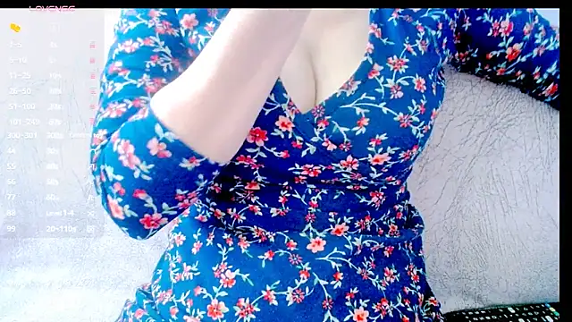 AmazingBitch online show from 10-06-25, 07:06