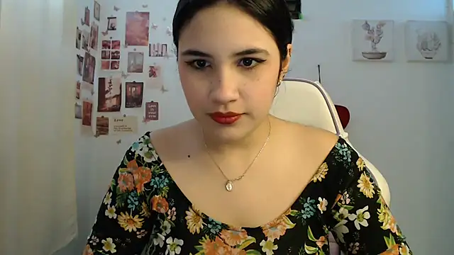 InocentHeaven1 online show from 06-18-26, 12:42
