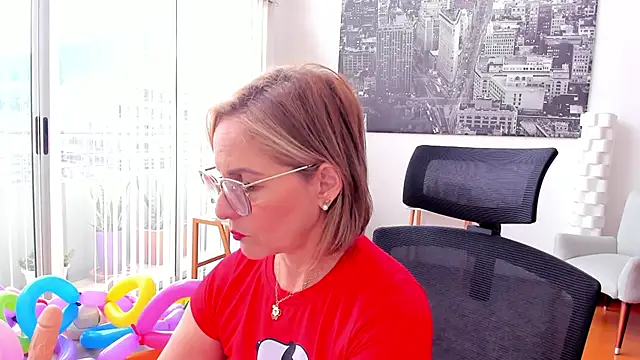 Snapshot of jane_turner chatting on 12-10-24, 03:55 jane turner online show from 12-10-24, 03:55