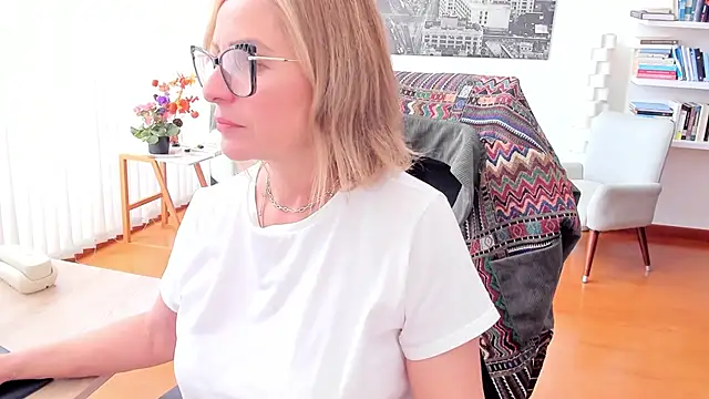 Snapshot of jane_turner chatting on 01-15-25, 06:08 jane turner online show from 01-15-25, 06:08