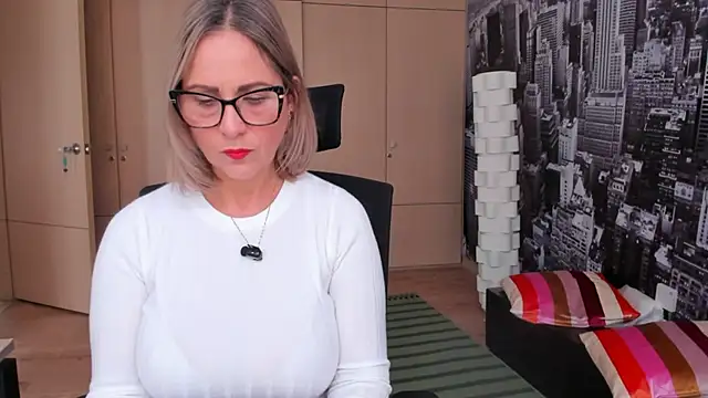 Snapshot of jane_turner chatting on 02-17-26, 01:18 jane turner online show from 02-17-26, 01:18