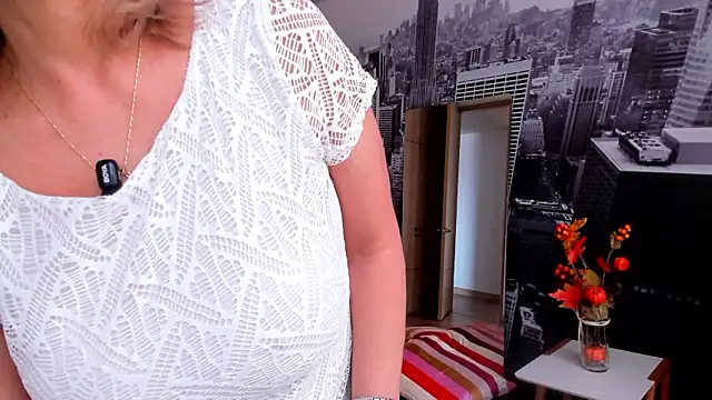 Snapshot of jane_turner chatting on 02-25-26, 12:59 jane turner online show from 02-25-26, 12:59