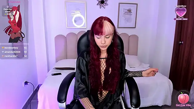 Snapshot of tiana_cruz chatting on 02-10-26, 12:53 tiana cruz online show from 02-10-26, 12:53