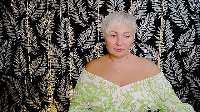 Olivia playful online show from 10-19-25, 11:22