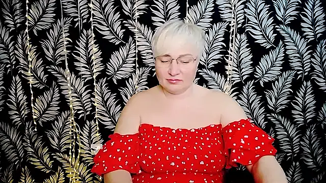 Snapshot of Olivia_playful chatting on 05-03-26, 10:32 Olivia playful online show from 05-03-26, 10:32