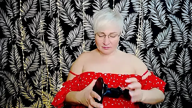 Snapshot of Olivia_playful chatting on 06-07-26, 10:08 Olivia playful online show from 06-07-26, 10:08