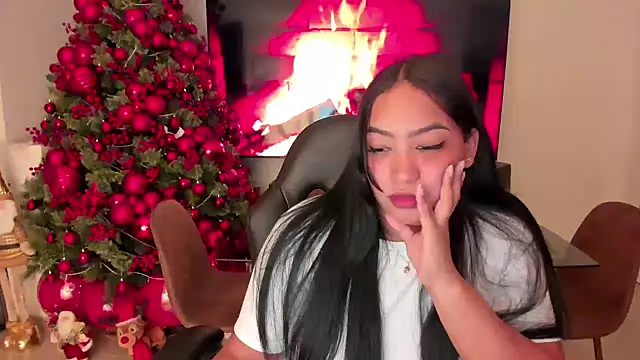 brunetenikole02 online show from 12-18-25, 03:01