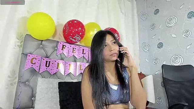 Snapshot of luna_evaa chatting on 09-24-25, 02:09 luna evaa online show from 09-24-25, 02:09