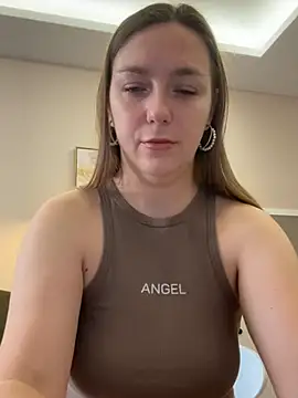 Snapshot of Janeee chatting on 12-08-24, 06:33 Janeee online show from 12-08-24, 06:33