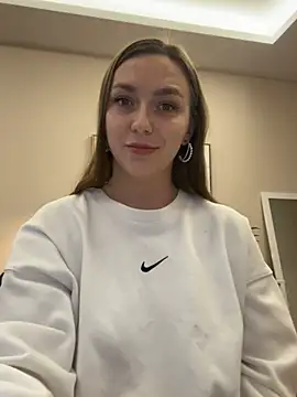 Snapshot of Janeee chatting on 12-29-24, 12:12 Janeee online show from 12-29-24, 12:12