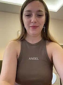 Snapshot of Janeee chatting on 12-31-24, 07:20 Janeee online show from 12-31-24, 07:20