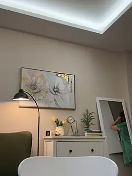 Snapshot of Janeee chatting on 01-17-25, 09:39 Janeee online show from 01-17-25, 09:39