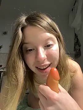 kimczii online show from 03-11-26, 07:14