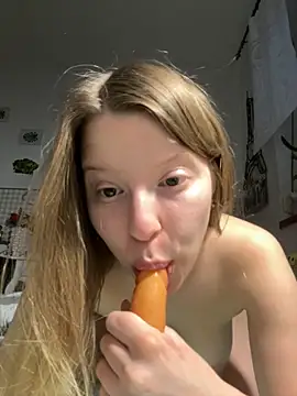 kimczii online show from 05-04-26, 10:44