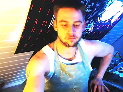 Snapshot of Youngtimer_1997 chatting on 03-30-26, 05:25 Youngtimer 1997 online show from 03-30-26, 05:25