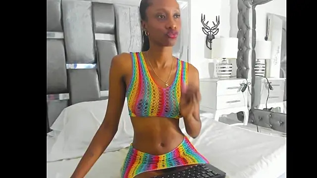 Snapshot of AntonellaaHot chatting on 01-16-26, 04:49 AntonellaaHot online show from 01-16-26, 04:49