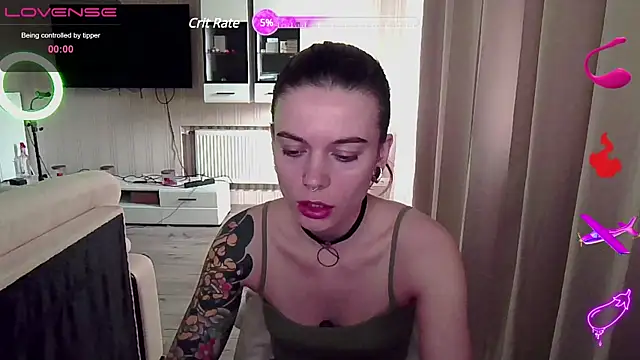 RinaDevil online show from 03-11-25, 01:01