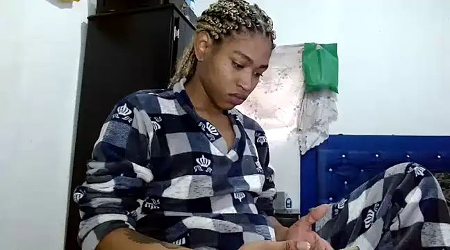 angelamarie1 online show from 01-03-25, 12:41