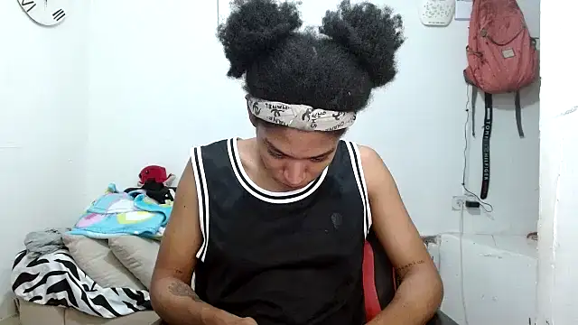 angelamarie1 online show from 02-13-26, 02:29