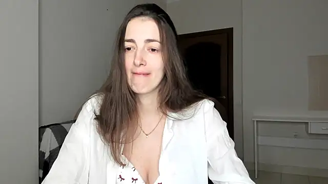 Sabrina Mur online show from 11-28-25, 01:47