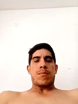 Snapshot of LarryCapija chatting on 10-14-25, 04:08 LarryCapija online show from 10-14-25, 04:08