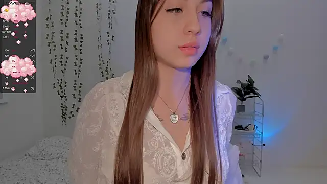 Snapshot of Mary_tiim chatting on 01-25-25, 08:21 Mary tiim online show from 01-25-25, 08:21
