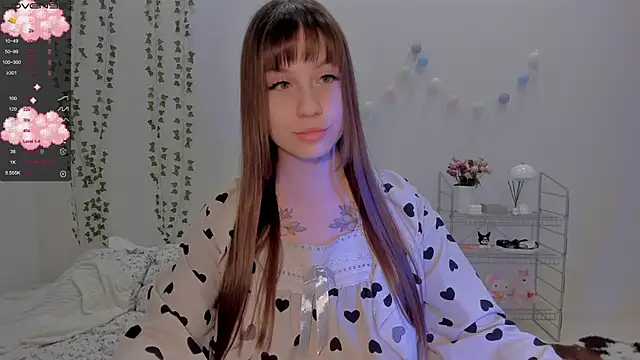 Snapshot of Mary_tiim chatting on 02-24-25, 03:09 Mary tiim online show from 02-24-25, 03:09