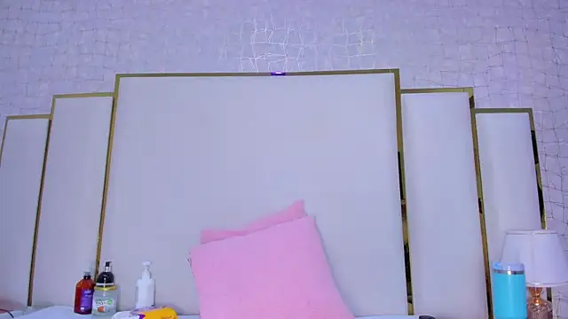 paola rodriguez online show from 10-23-25, 12:04