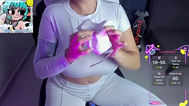 Roxy clark online show from 10-22-25, 09:20