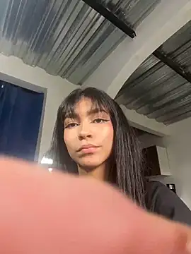 LauraAristizabal online show from 03-18-25, 08:26