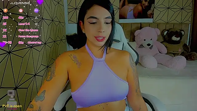 Snapshot of vane_lopez_ chatting on 01-31-26, 08:18 vane lopez online show from 01-31-26, 08:18