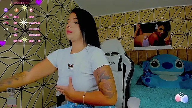 Snapshot of vane_lopez_ chatting on 02-26-26, 08:30 vane lopez online show from 02-26-26, 08:30