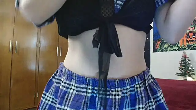 MINI Petite online show from 11-26-25, 06:09