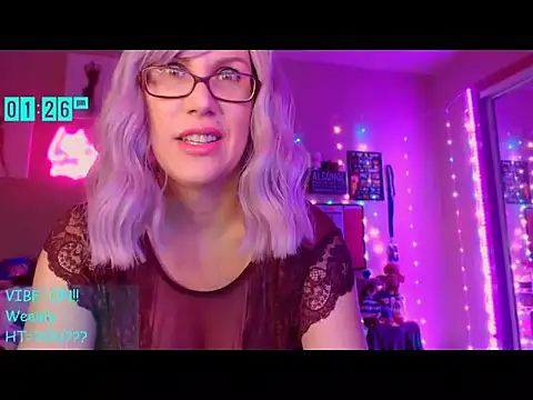 EmmaIsHere online show from 07-01-26, 07:24