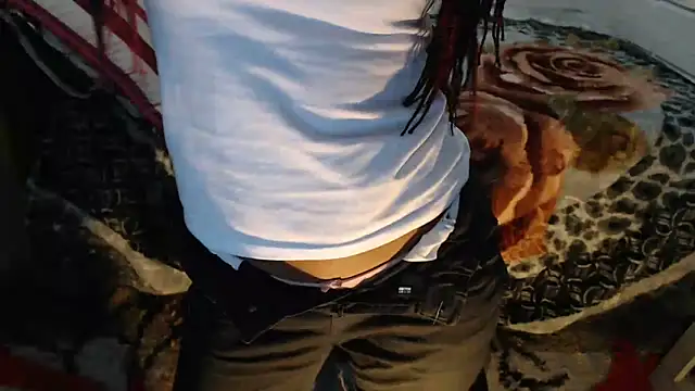 sexyjustin202 online show from 06-19-26, 02:38