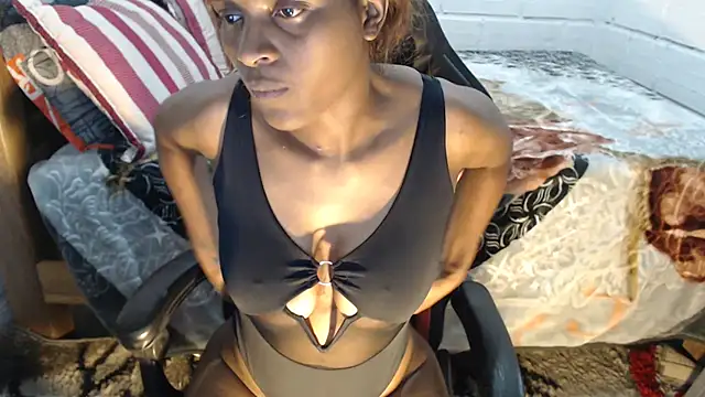 sexyjustin202 online show from 06-24-26, 03:27