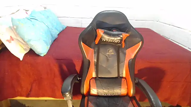 sexyjustin202 online show from 07-12-26, 10:56