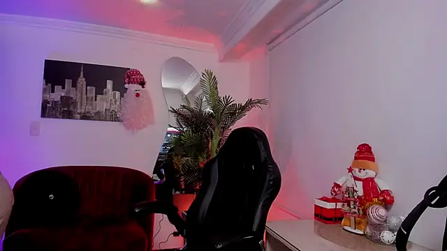 Meghan320 online show from 01-05-25, 11:37