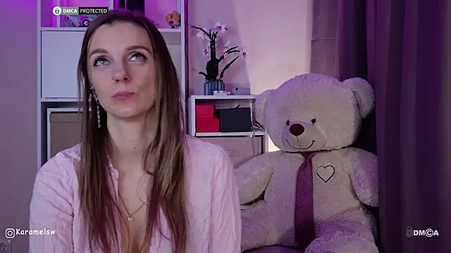 Snapshot of Karamelsw_ chatting on 03-08-26, 02:26 Karamelsw online show from 03-08-26, 02:26