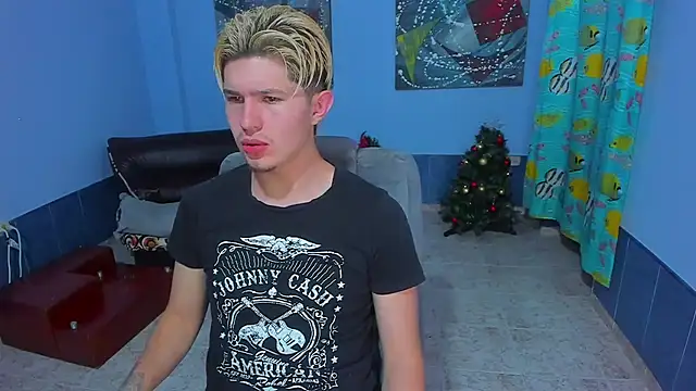 Snapshot of patrik_027 chatting on 01-17-26, 09:18 patrik 027 online show from 01-17-26, 09:18