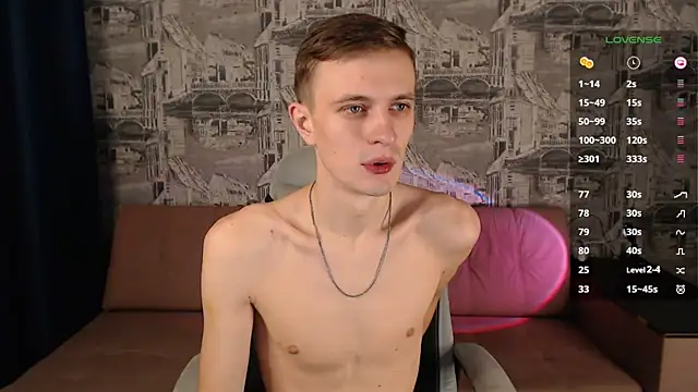 Snapshot of Oliver_Fresh chatting on 12-09-24, 08:33 Oliver Fresh online show from 12-09-24, 08:33