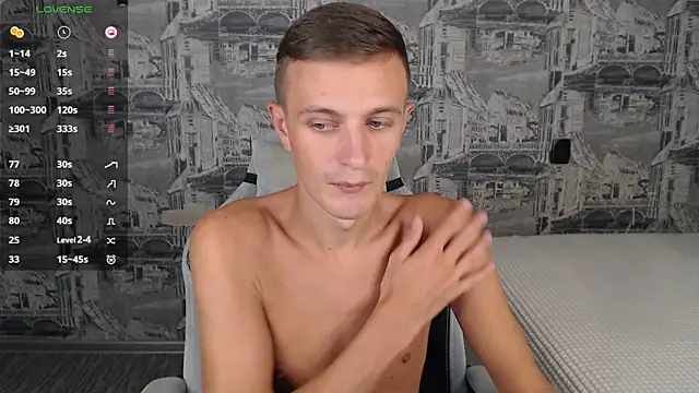 Snapshot of Oliver_Fresh chatting on 10-29-25, 08:38 Oliver Fresh online show from 10-29-25, 08:38