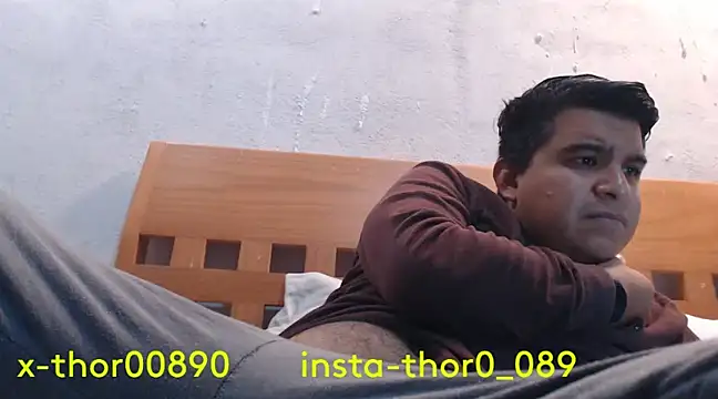 Snapshot of thor000089 chatting on 12-03-24, 06:26 thor000089 online show from 12-03-24, 06:26