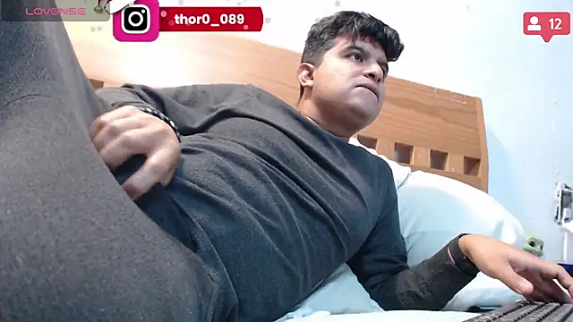 Snapshot of thor000089 chatting on 12-18-24, 07:30 thor000089 online show from 12-18-24, 07:30
