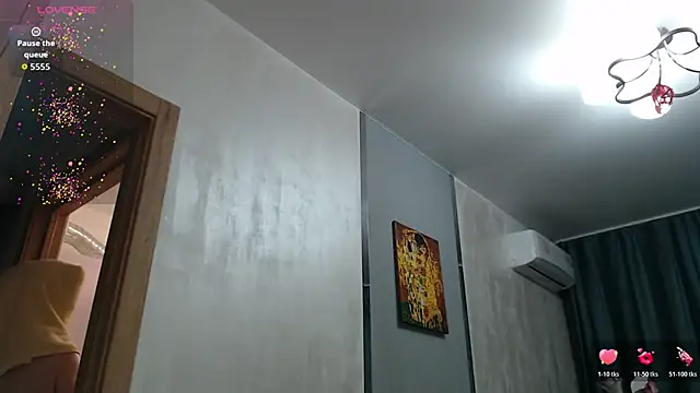 Stacy Davice online show from 04-22-26, 05:14